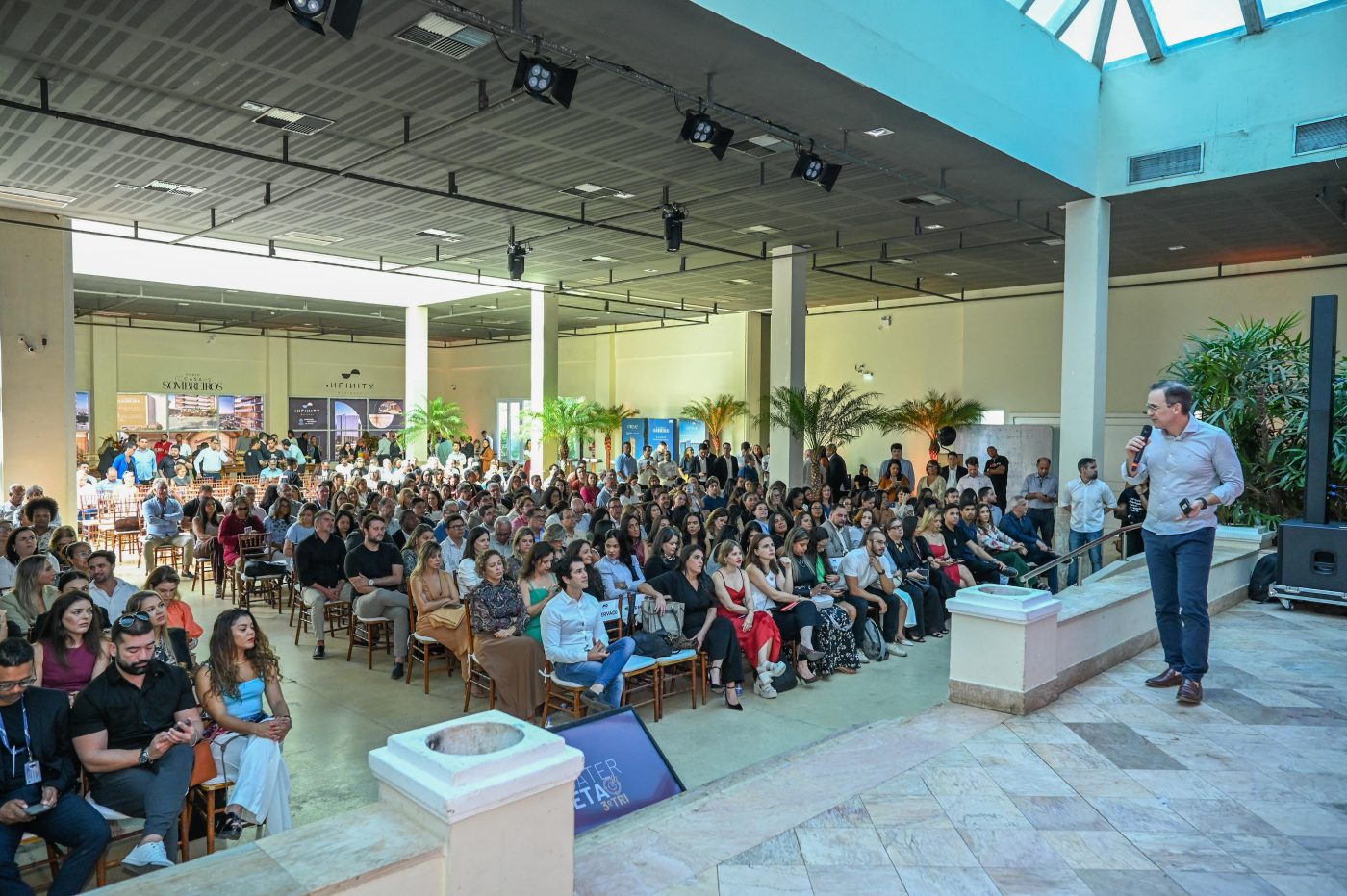 Evento Moura Dubeux
