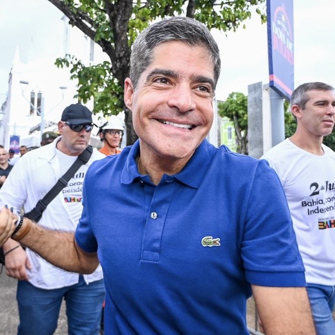 ‘A Bahia é maior que seus políticos’, diz ACM Neto durante festejos do 2 de Julho