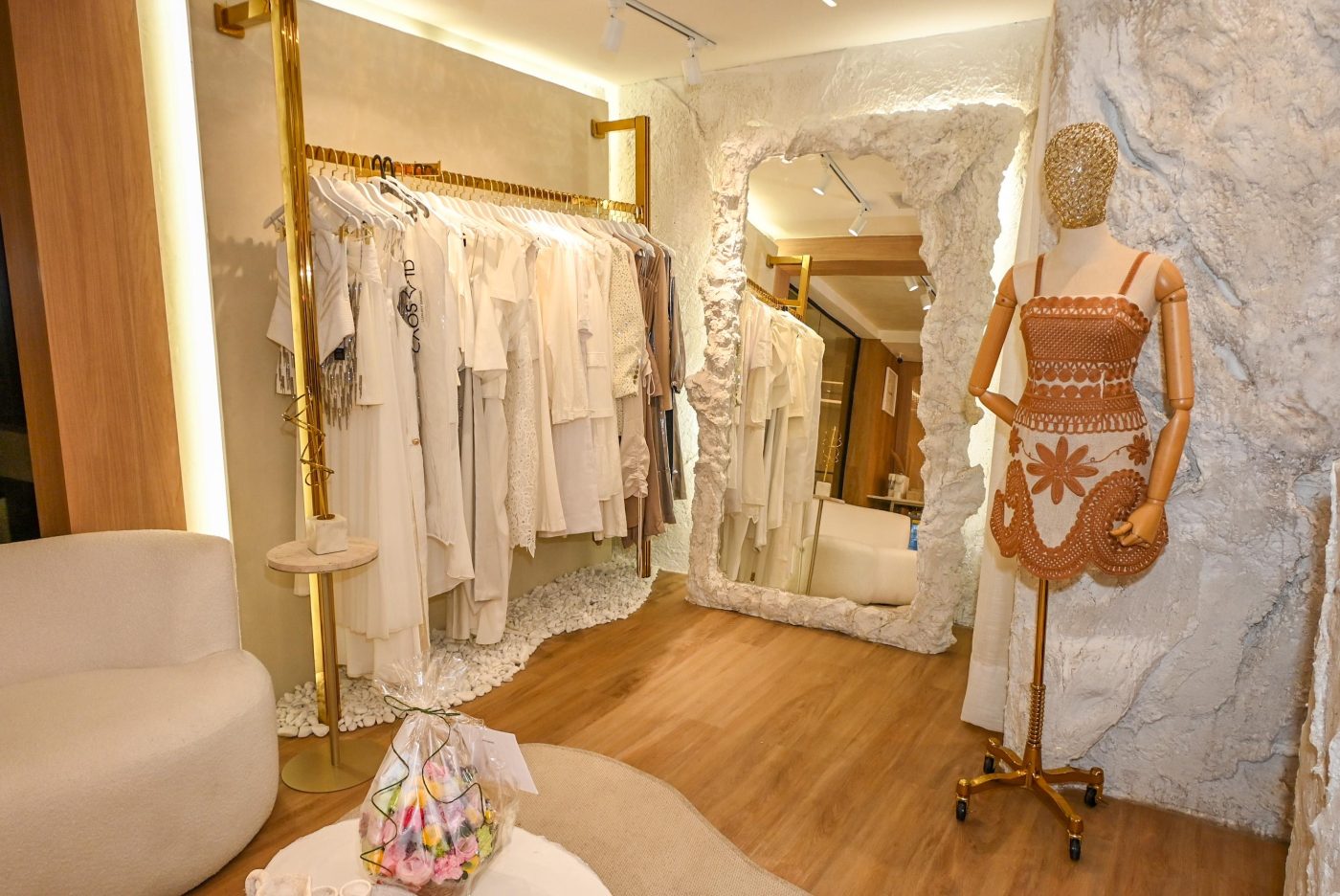 Janaina Santucci Closet