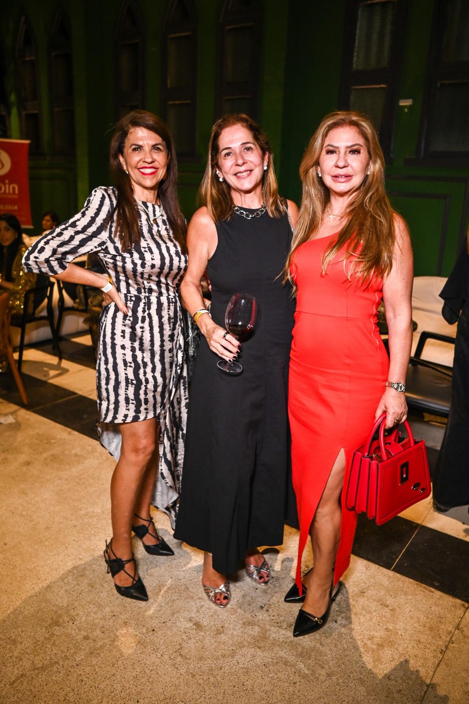 Manuella Moreira, Arlene Vilpert e Mayara Padrão