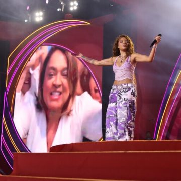 Ludmilla homenageia Preta Gil no encerramento da turnê Numanice