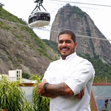 Da Bahia ao Rio, com afeto e sem caricatura: chef baiano leva cozinha de raiz a Botafogo