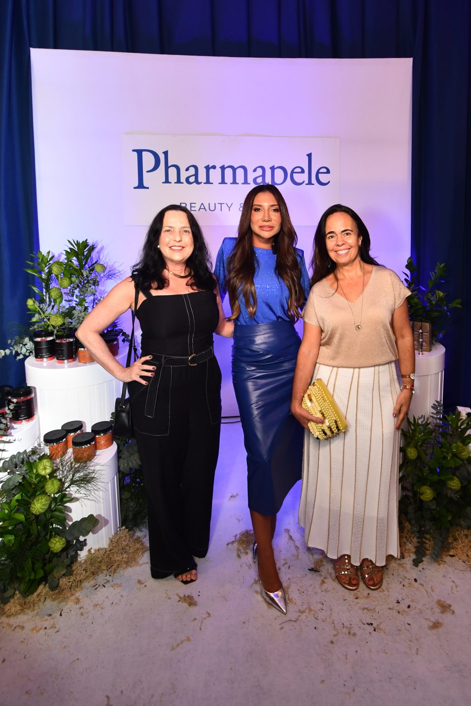 Grace Apolonis, Ana Càsttro e Magda Maiana Barreto