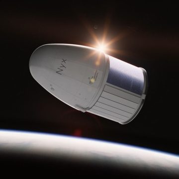 Restos mortais de 166 pessoas caem no mar após falha em missão espacial