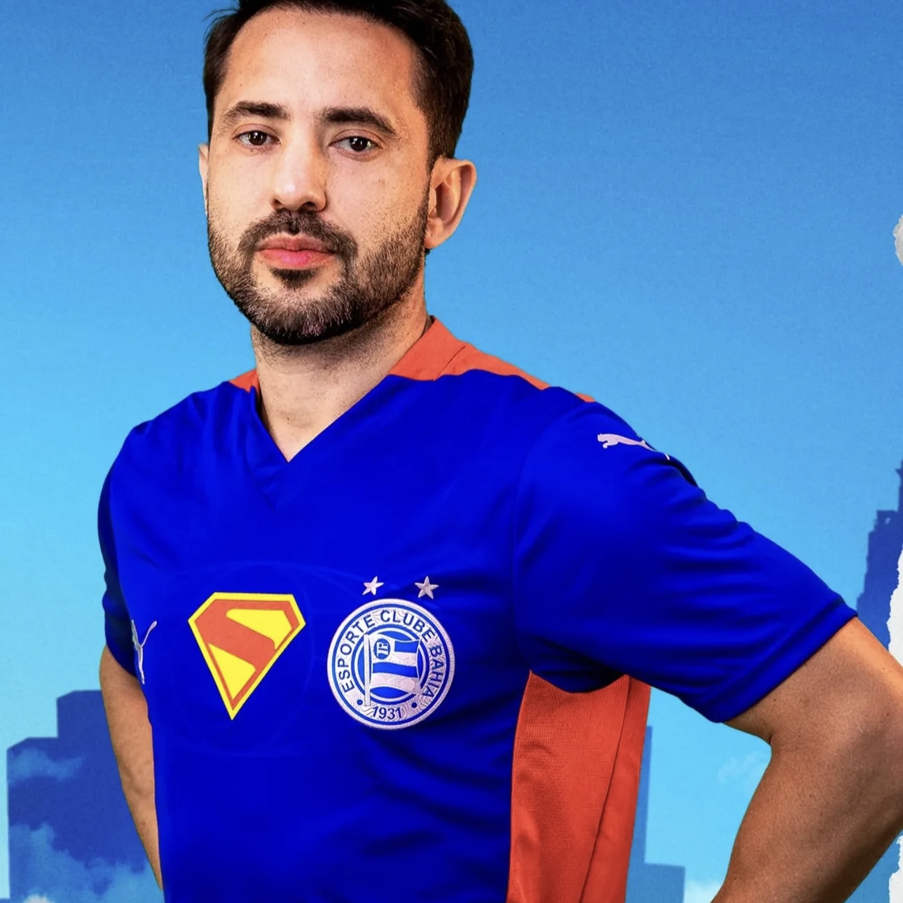 Bahia lança camisa exclusiva inspirada no Superman em parceria com Warner Bros