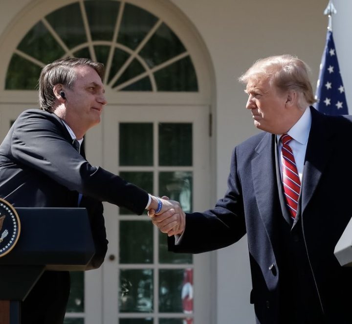 Trump critica julgamento de Bolsonaro e chama processo de ‘caça às bruxas’