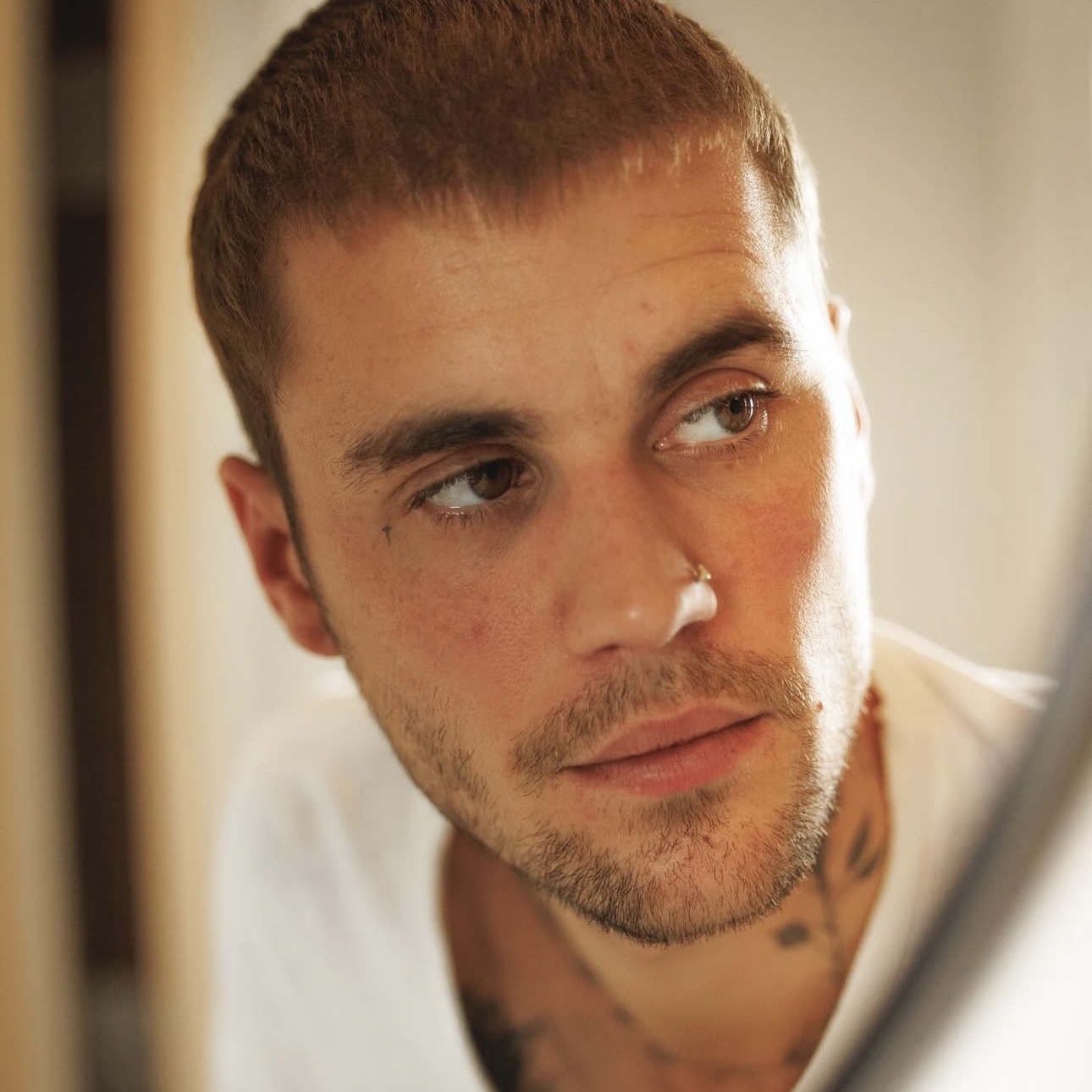 Justin Bieber lançará disco inédito nesta sexta-feira (11); veja detalhes