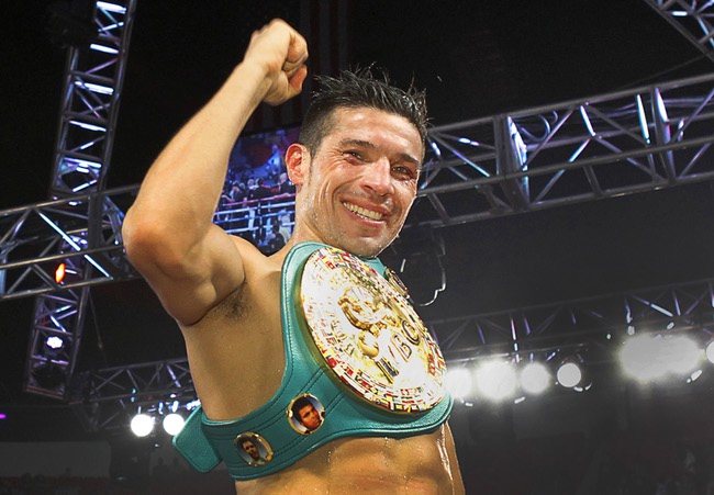 Ex-campeão mundial de boxe é preso nos EUA e será deportado; saiba o motivo