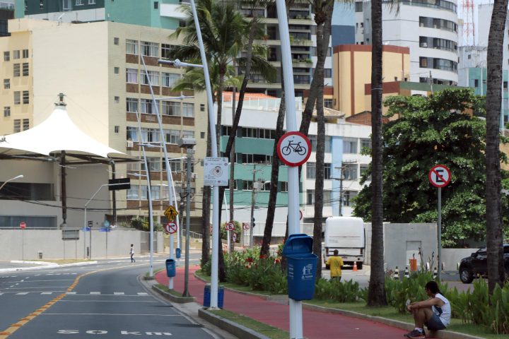 Obras alteram itinerário de ônibus no Rio Vermelho este final de semana