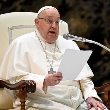 Com mensagem de fé e esperança, último livro do Papa Francisco chega ao Brasil