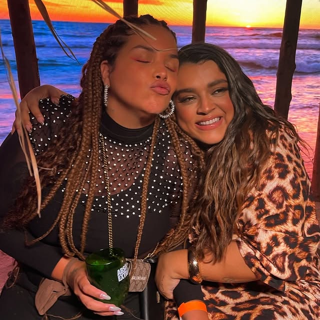 Amiga de Preta Gil anuncia pausa após morte da cantora: “Recomeçando na Bahia”