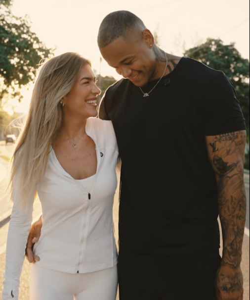 Lore Improta fala sobre desafios do casamento com Léo Santana: “O amor é uma escolha”