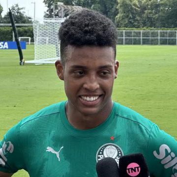 Baiano Vanderlan se emociona com chance de ser titular pelo Palmeiras no Mundial de Clubes: ‘Não consigo descrever a felicidade’