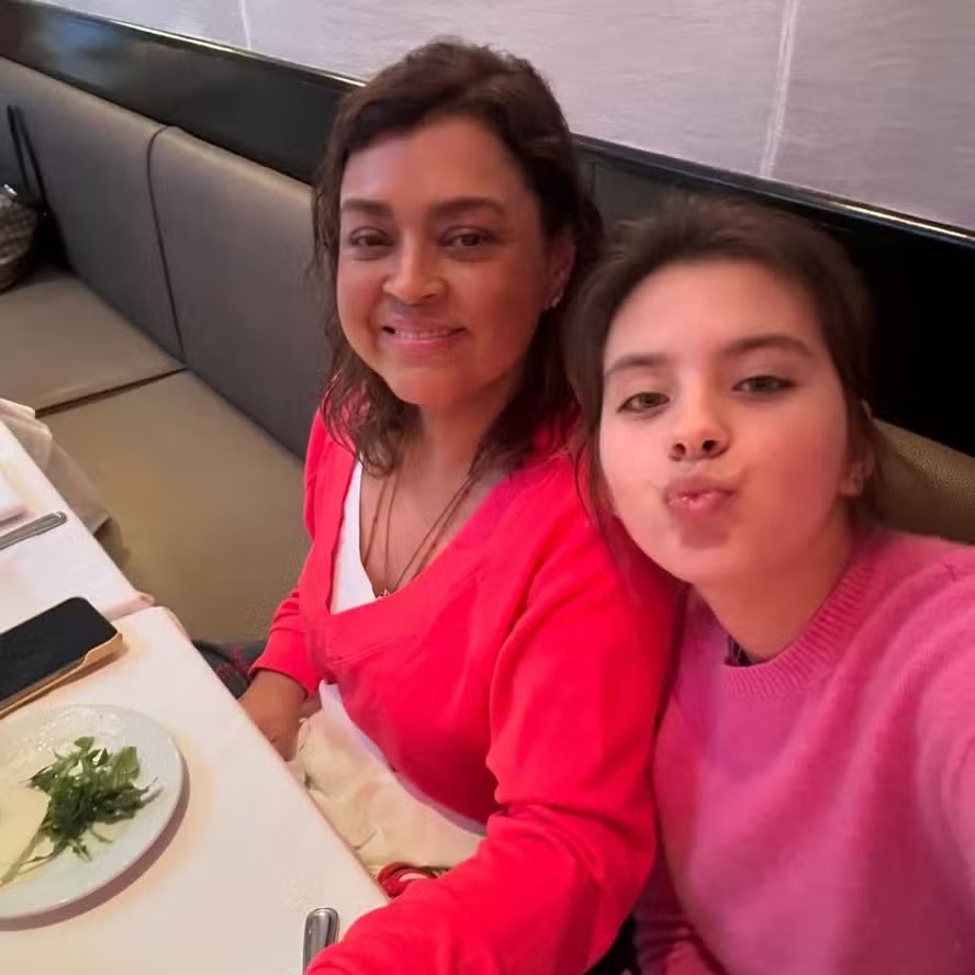 Morando nos EUA, Flor Gil fala da proximidade com Preta Gil: ‘Bom estar ao lado dela’
