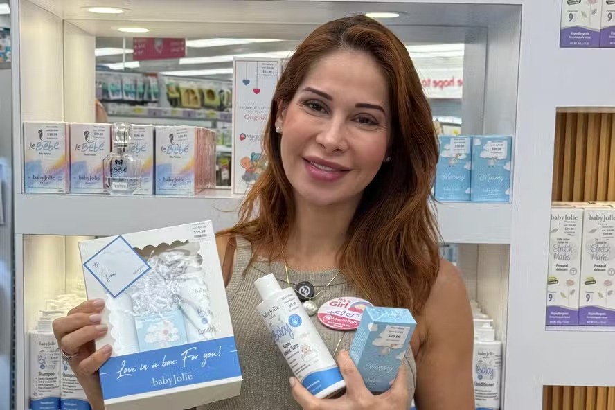 Grávida, Maíra Cardi passa 8 horas comprando enxoval em Orlando