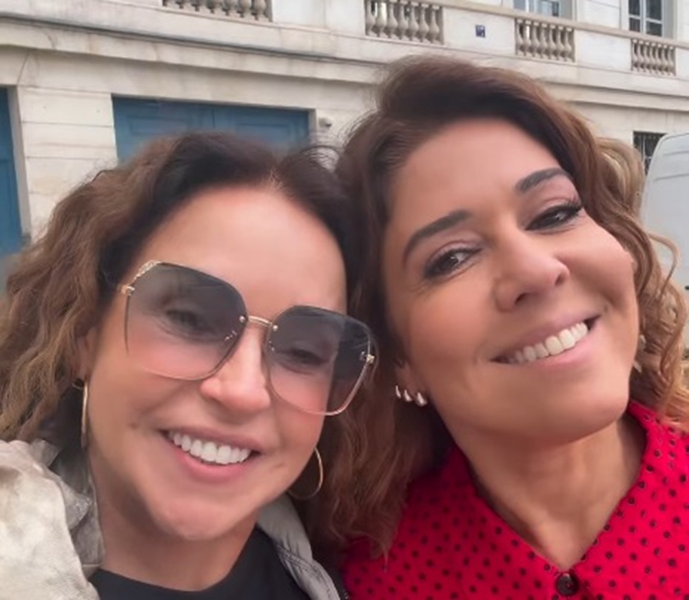 Malu Verçosa celebra aniversário em viagem para a França ao lado de Daniela Mercury