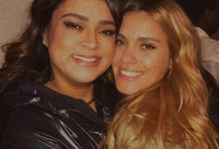 Carolina Dieckmmann abre o coração sobre a dor da ausência de Preta Gil: ‘A vida é uma confusão’
