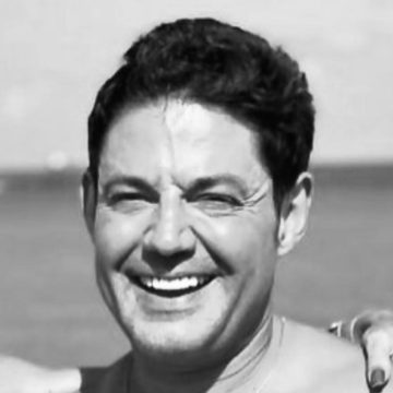 Dentista Cristiano Ferraz é encontrado morto em apartamento na Barra