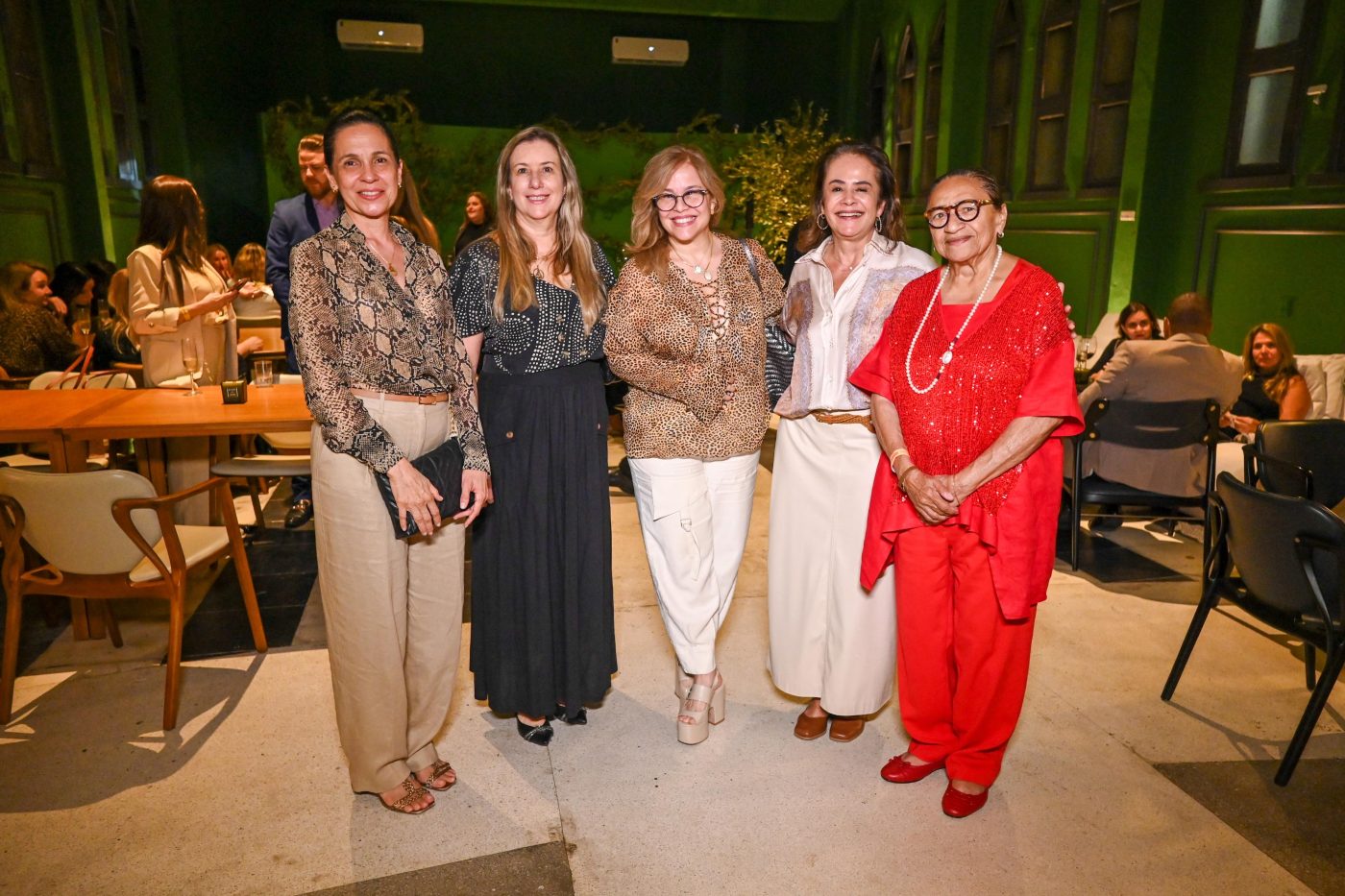 Rosemma Maluf, Monica Gantois, Isabella Barreto, Magali Santana e Licia Fabio