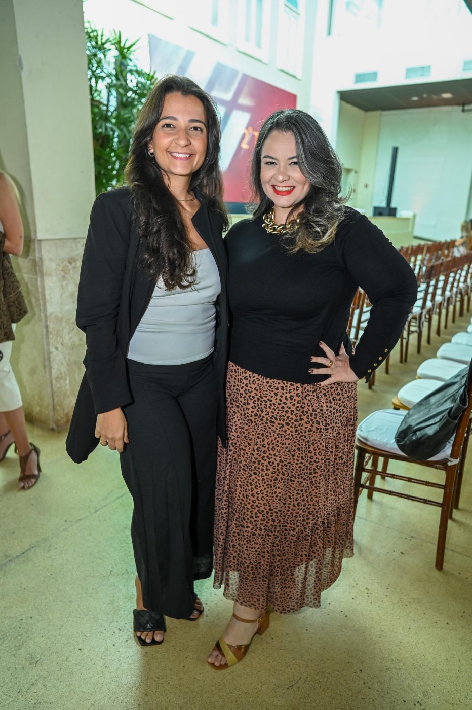 Roberta Galvão e Izabella Sampaio