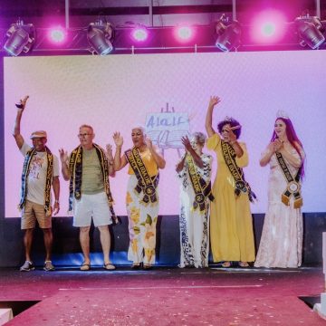 Desfile da Melhor Idade movimenta shopping neste sábado (26)