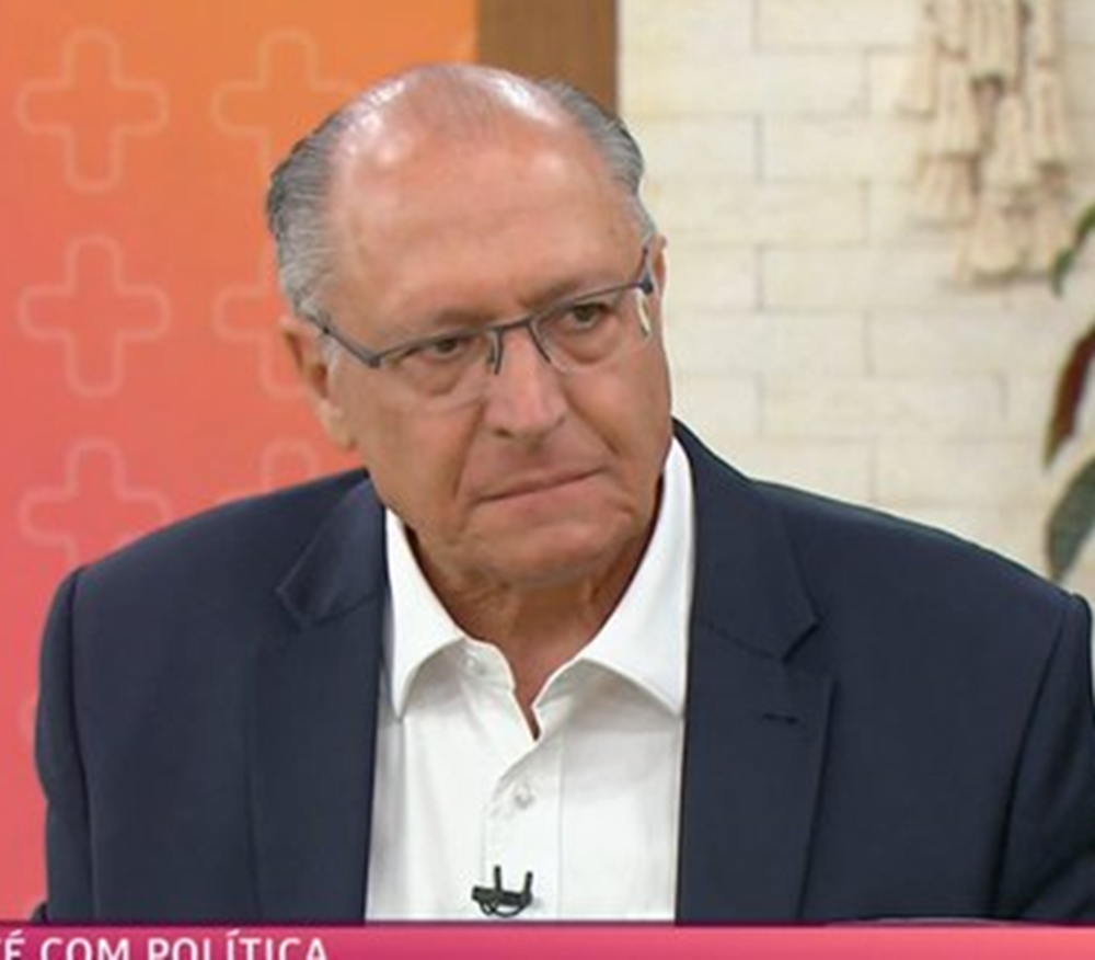 ‘Lula ficou preso um ano e meio e não quis derrubar a democracia’, diz Alckmin