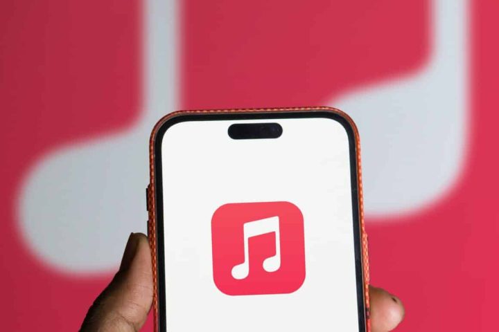 Apple Music revela as 100 músicas mais ouvidas de sua história; veja o Top 10