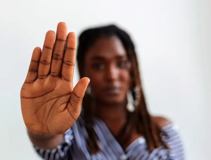 ‘Não é Não’: Curso capacita profissionais de bares e restaurantes para atuar contra assédio e violência de gênero