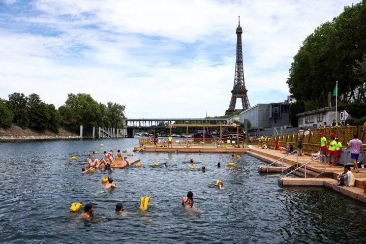 Paris reabre o Rio Sena para banho após mais de um século