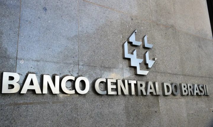 Banco Central suspende mais três instituições financeiras do Pix após ataque cibernético