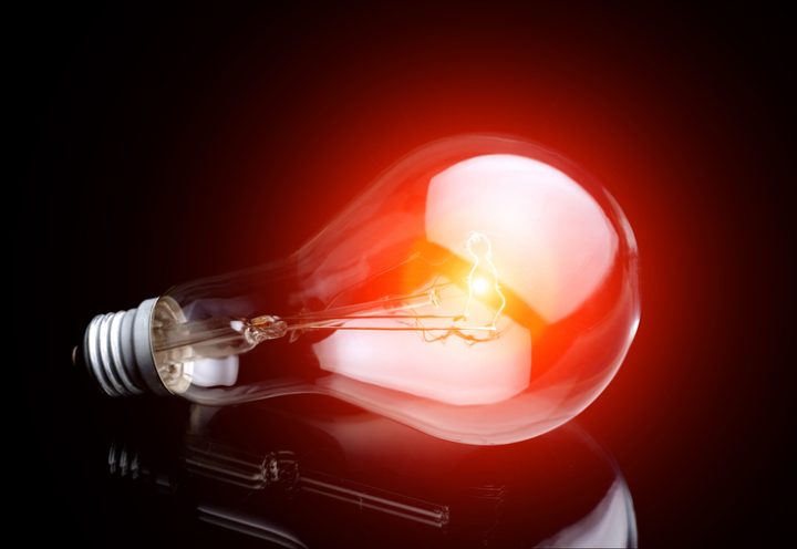 Conta de energia ficará mais cara em agosto, informa Aneel
