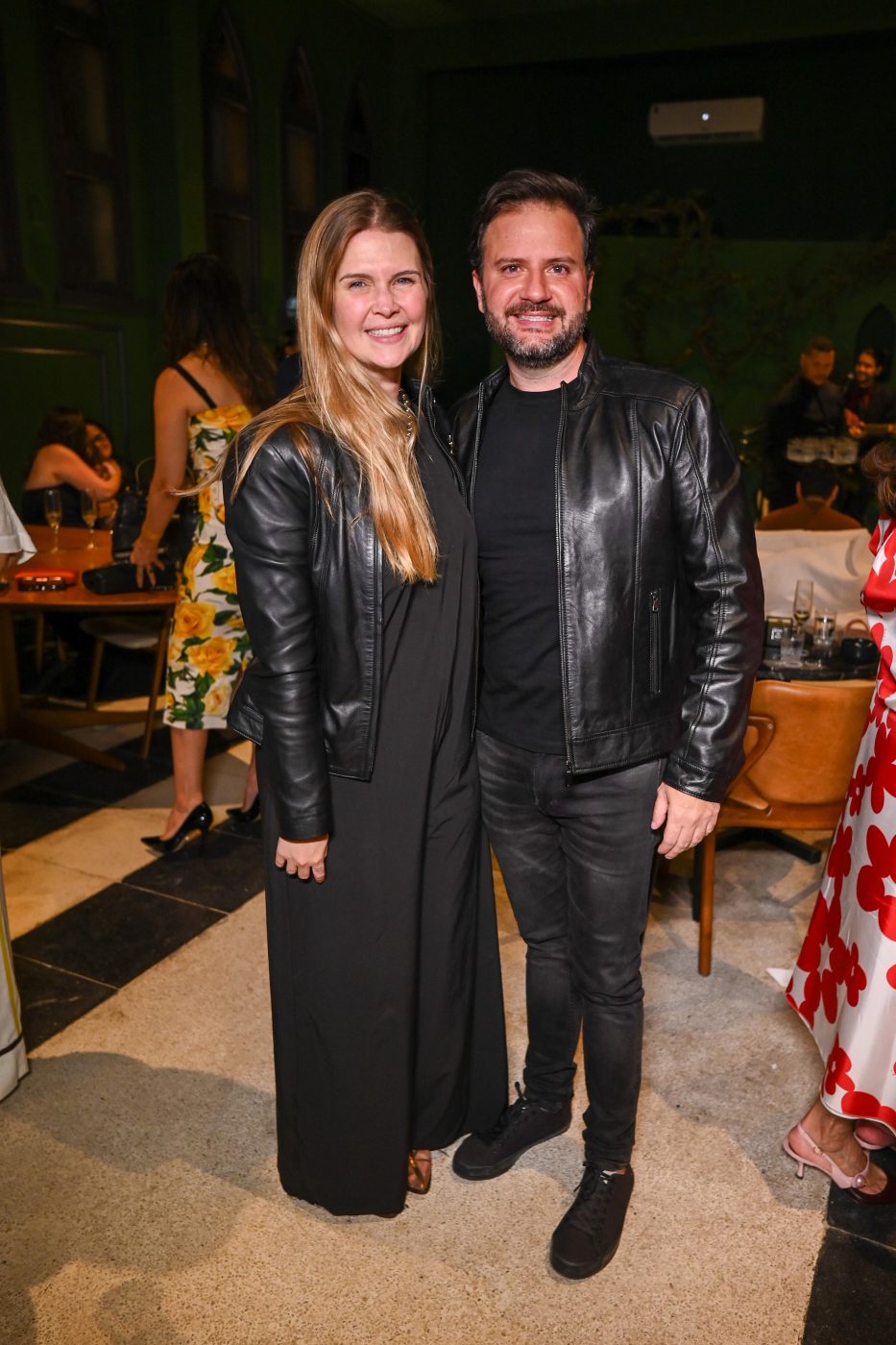 Renata Ebert e Rafael Guedes