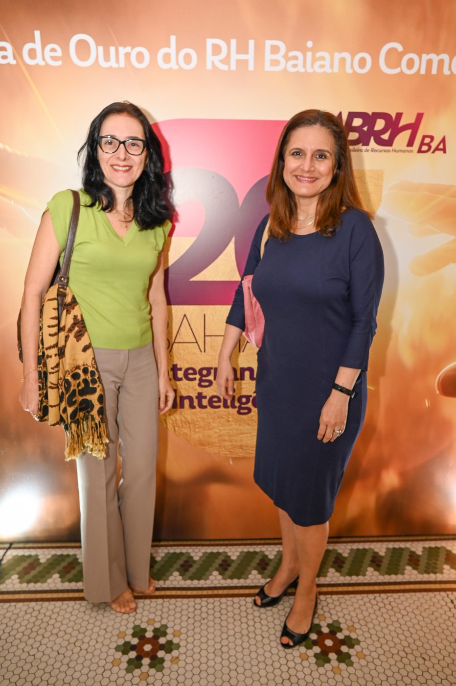 Glecimar Fabrin e Edneide Lima