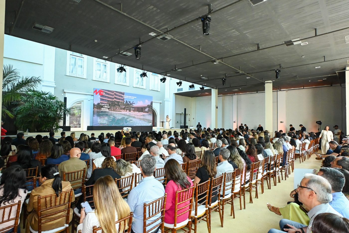 Evento Moura Dubeux