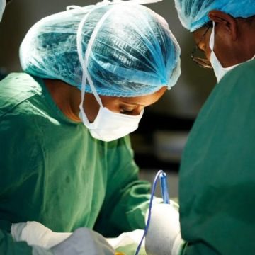 Câmara aprova urgência para projeto que cria exame nacional obrigatório para médicos