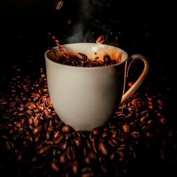 Café, petróleo e aeronaves: saiba quais os produtos brasileiros mais afetados pela nova tarifa dos EUA