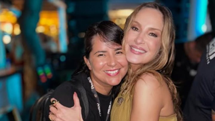 Claudia Leitte posta homenagem após morte de diretora de marketing: ‘Descanse em paz’