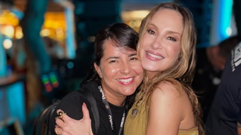 Claudia Leitte posta homenagem após morte de diretora de marketing: ‘Descanse em paz’
