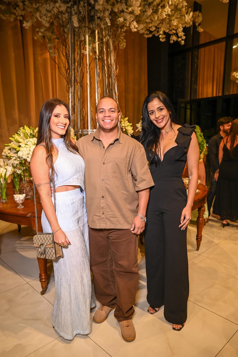 Karine Ribeiro, Will Bettencourt e Nina Fraga