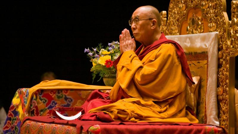 Dalai Lama confirma que escolha de sucessor seguirá a tradição: ‘Será mantida’