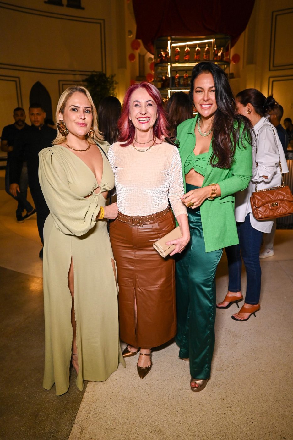 Manuella Moreira, Arlene Vilpert e Mayara Padrão