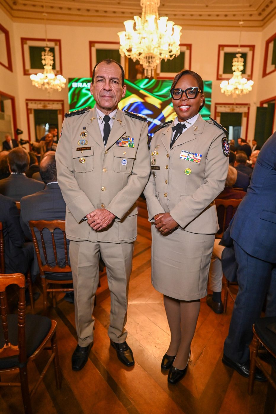 Henrique Melo e Major Érica Patrícia