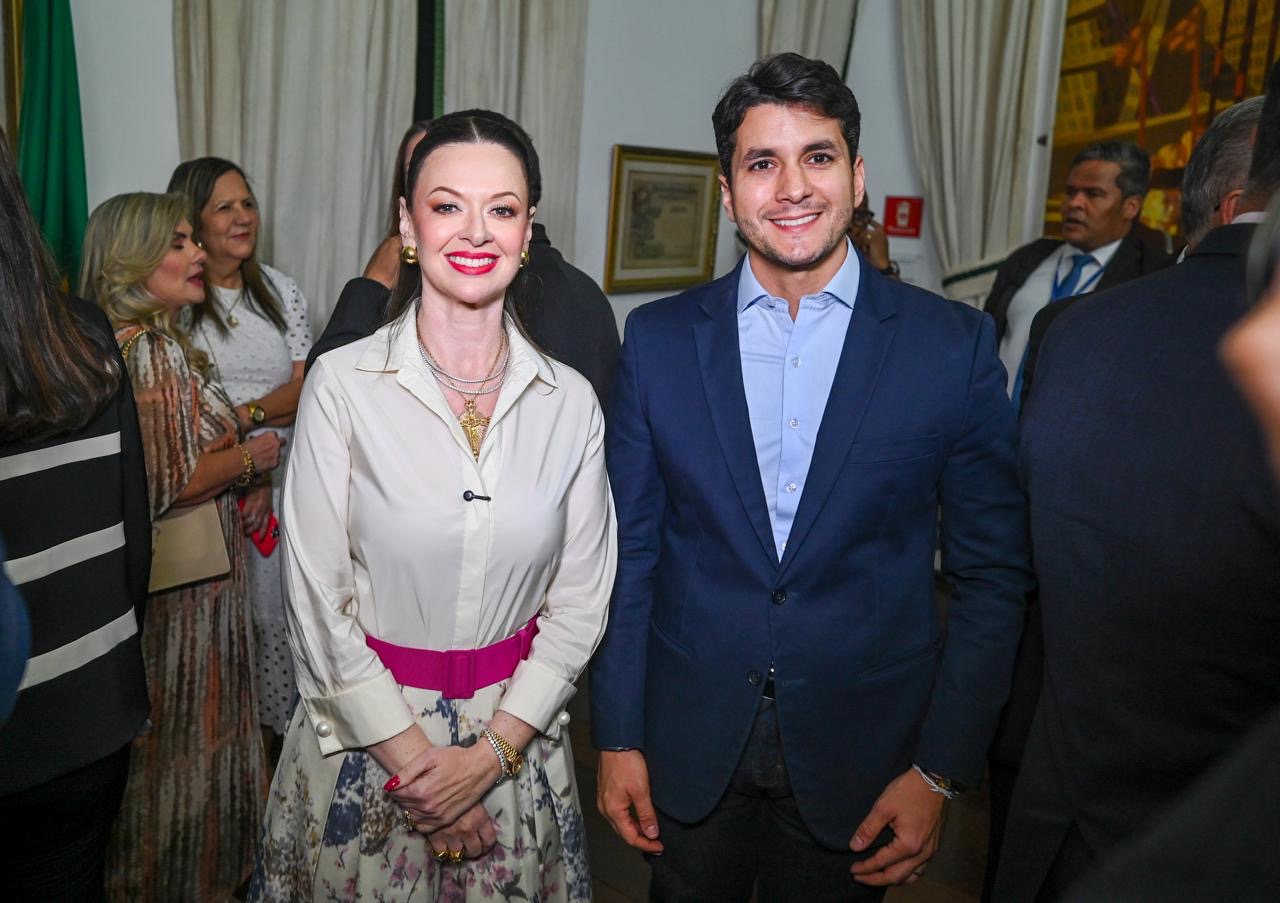  Isabela Suarez e Duda Sanches