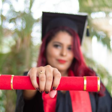 Diploma de papel deixará de existir; entenda novas regras do MEC