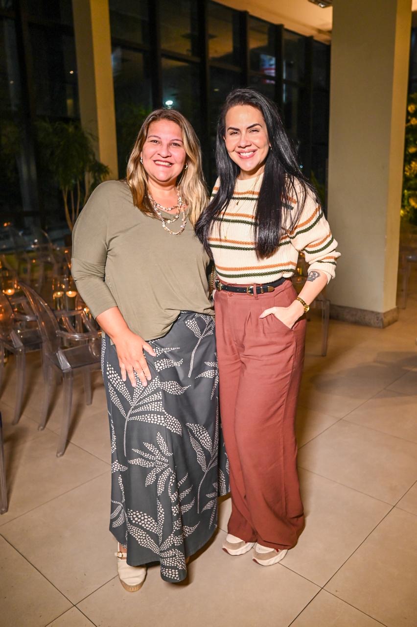 Helaine Schindler e Flávia Godeiro