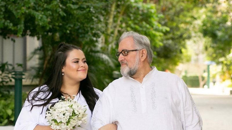 Leão Lobo relembra como se tornou pai: “Eu não conseguia me ver sendo pai por ser homossexual”