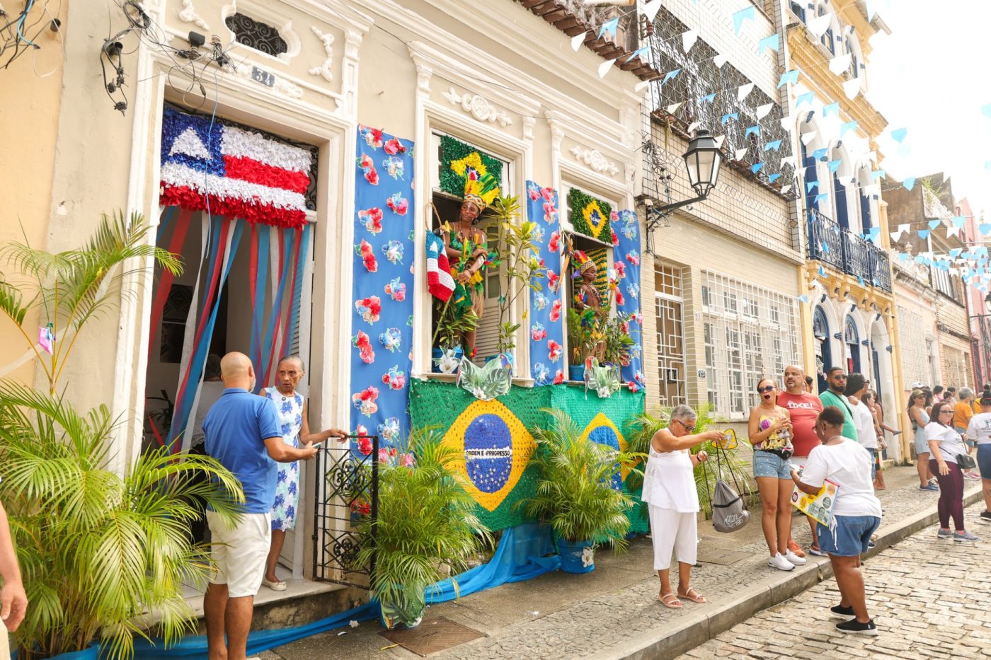 2 de Julho: Personagens mantêm viva a memória da Independência nas ruas de Salvador