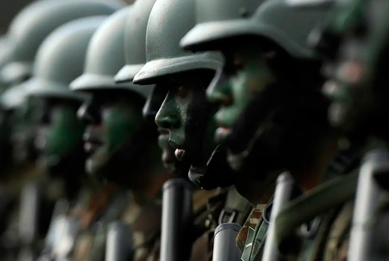 Salários de militares terão aumento de 9% até 2026; veja quem será beneficiado