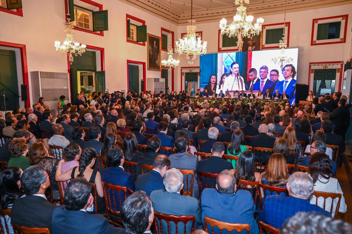 Posse de Isabela Suarez como presidente da ACB