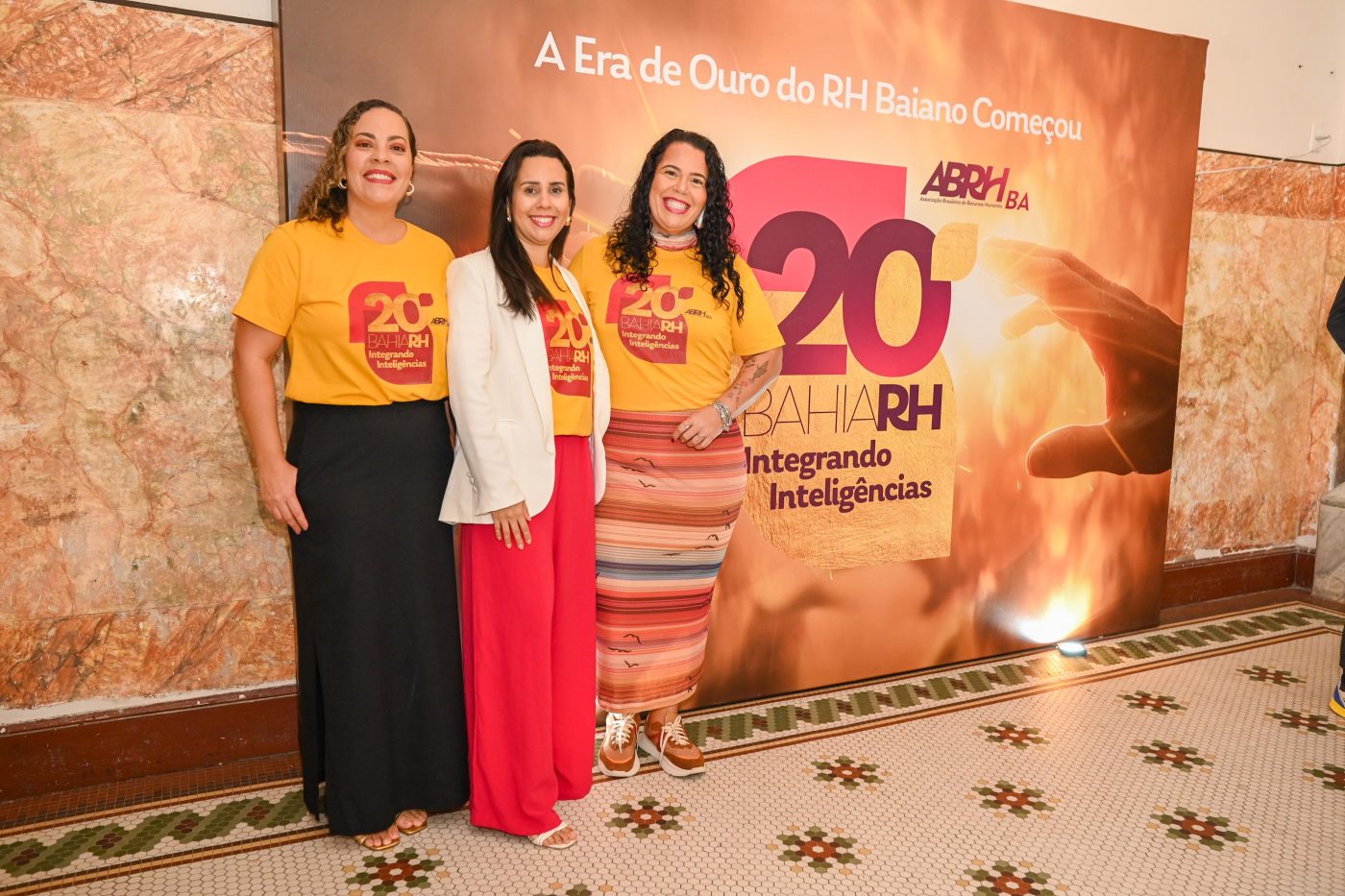 Mariana Pimentel, Analu Ribeiro e Carol Ferreira